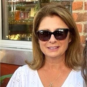 Meet your Posher, Frances